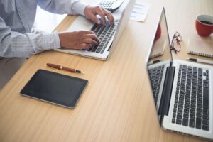Contabilidade BH - Contador Online x Tradicional